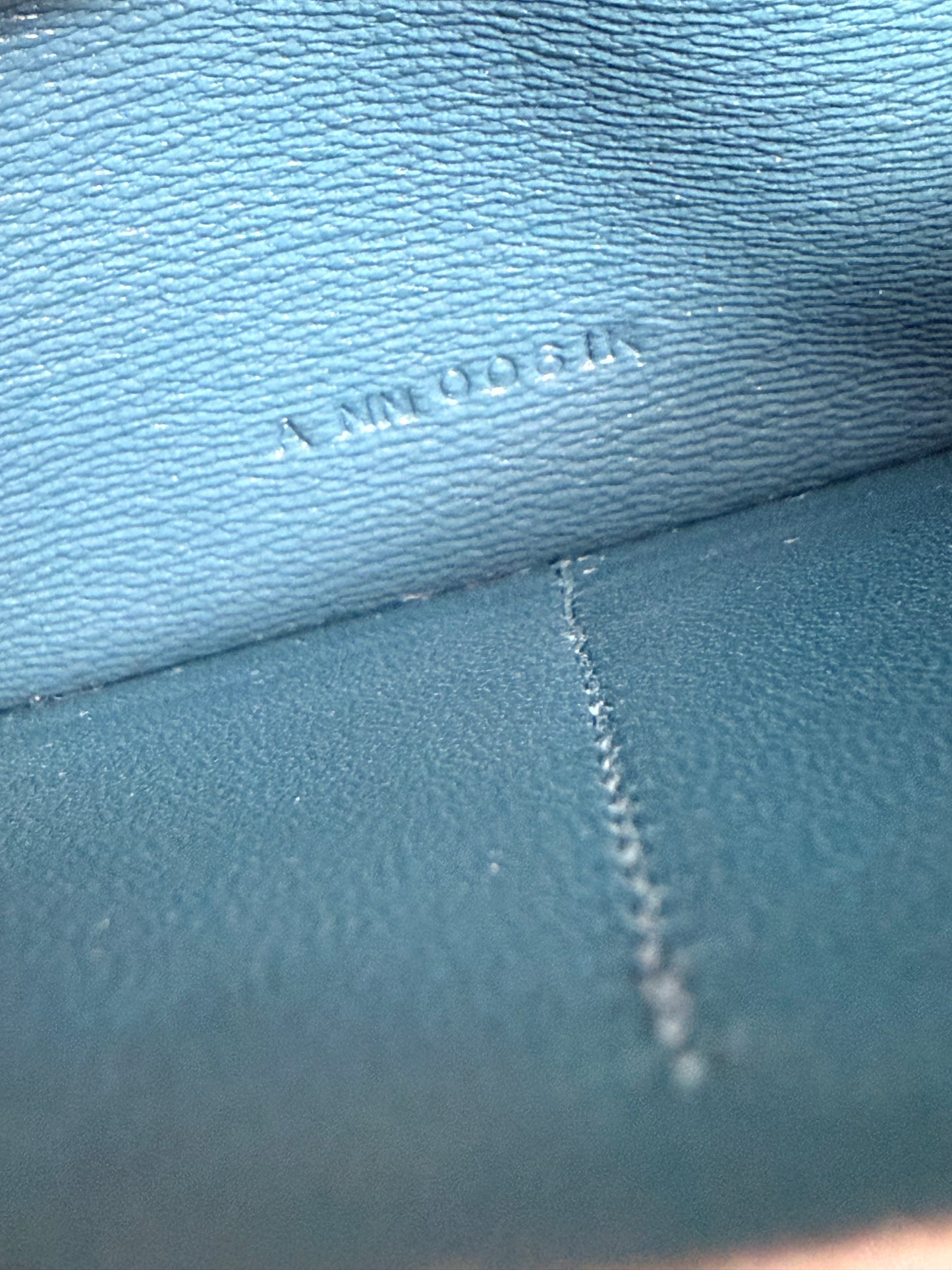 Hermès Kelly Wallet Shiny Alligator | Palladium Hardware | Bleu Tempête