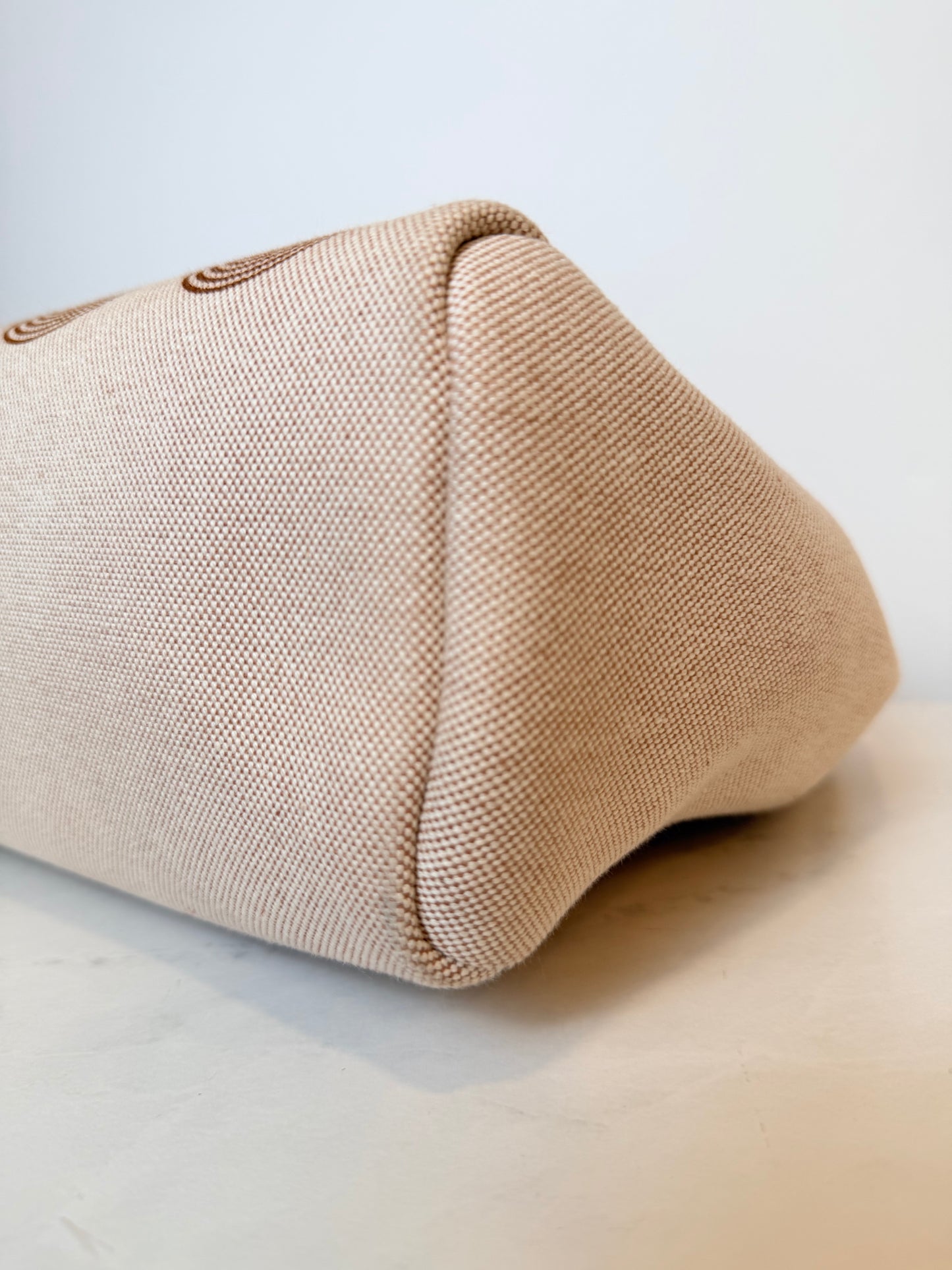 Hermès Herbag 31 Canvas & Leather Bag | Gold Hardware | U Stamp 2022 | Crossbody