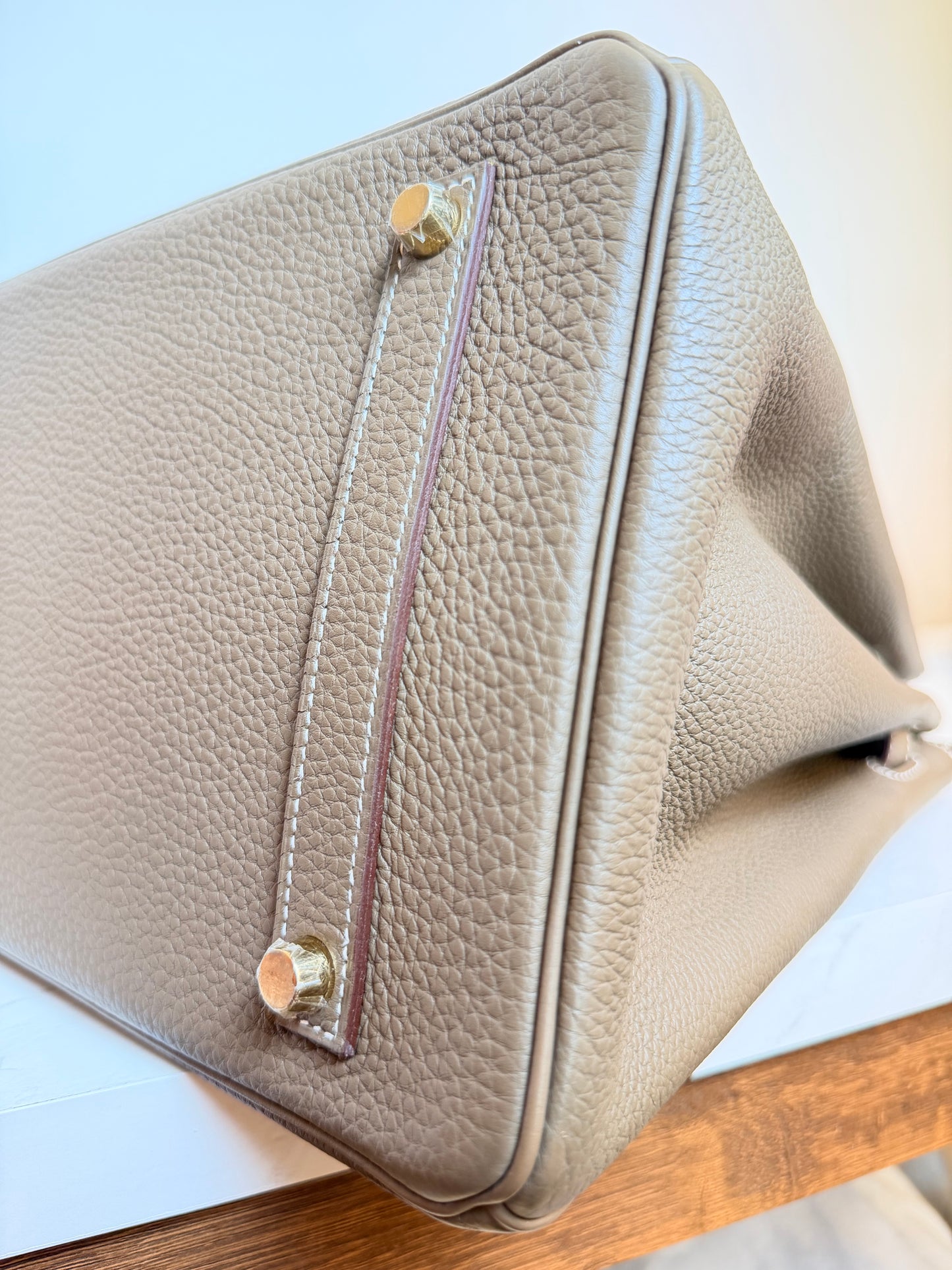 Hermès Birkin 35 Togo Leather – Size 35 cm | Stamp R (2014) | Gold Hardware