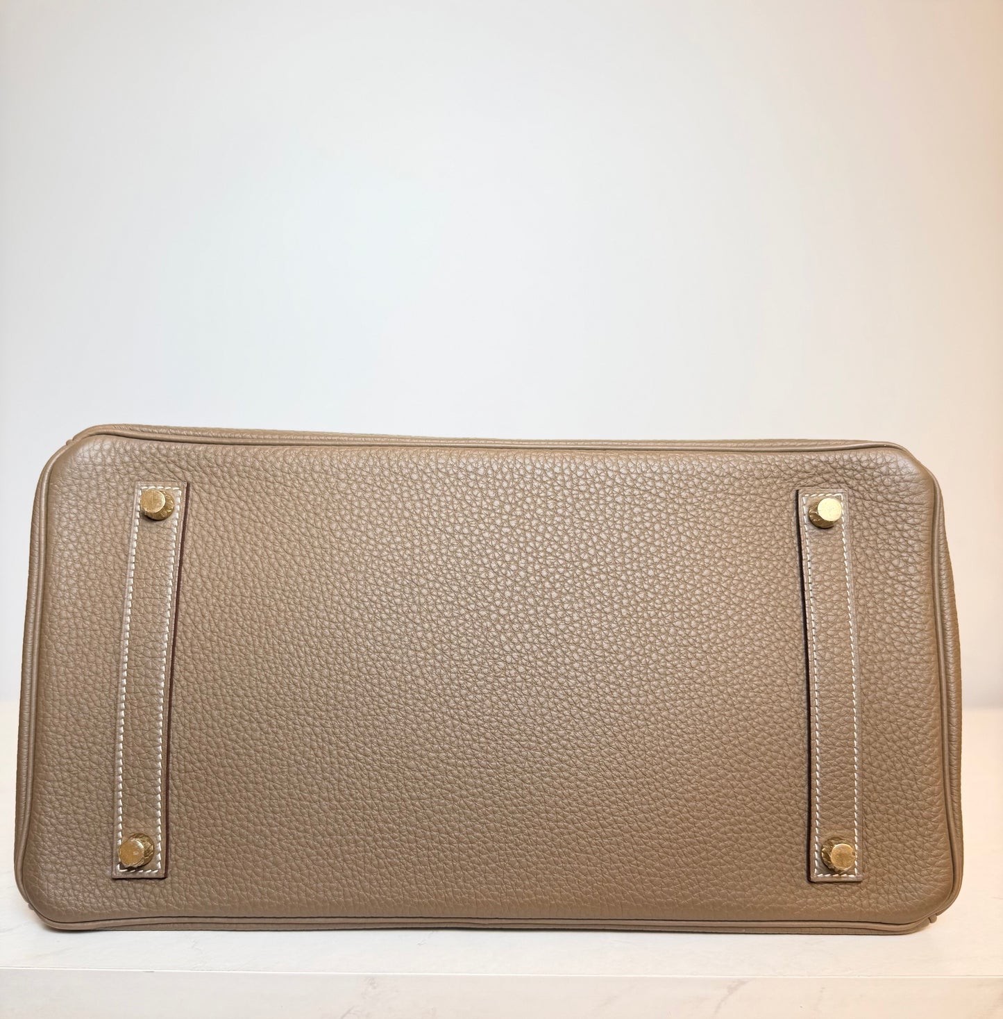 Hermès Birkin 35 Togo Leather – Size 35 cm | Stamp R (2014) | Gold Hardware